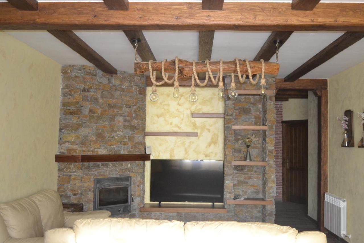 El Capricho De Los Carrascos Juarros de Voltoya Zewnętrze zdjęcie
